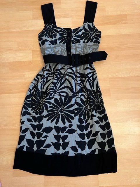Vestiti: Kleid aus Seide Gr. 34 cue – Usato da Wabern venduto da adamovski 2