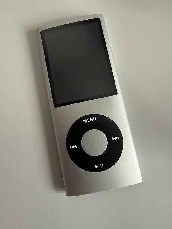 Lettore multimediale portatile: Apple iPod Nano 4. Generation 16 GB silber – Usato da Biezwil venduto da rip0505 1