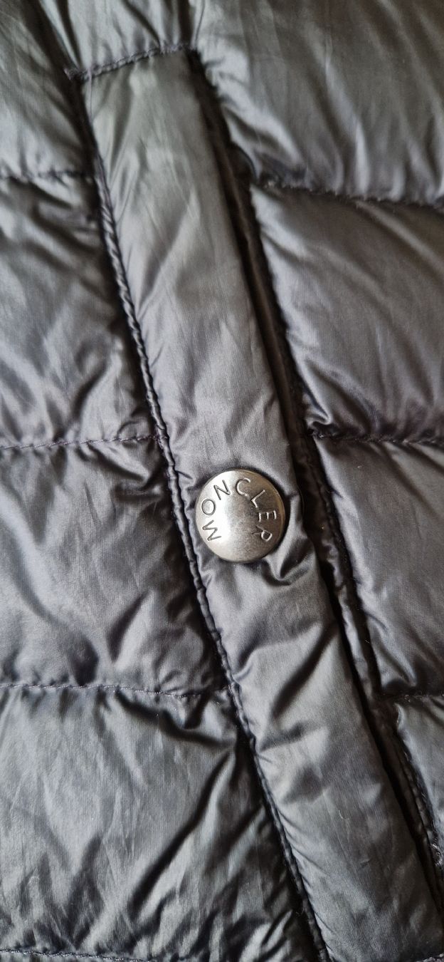 Moncler Giacche: Veste gilet Moncler – Usato da Vevey venduto da juliusca 3