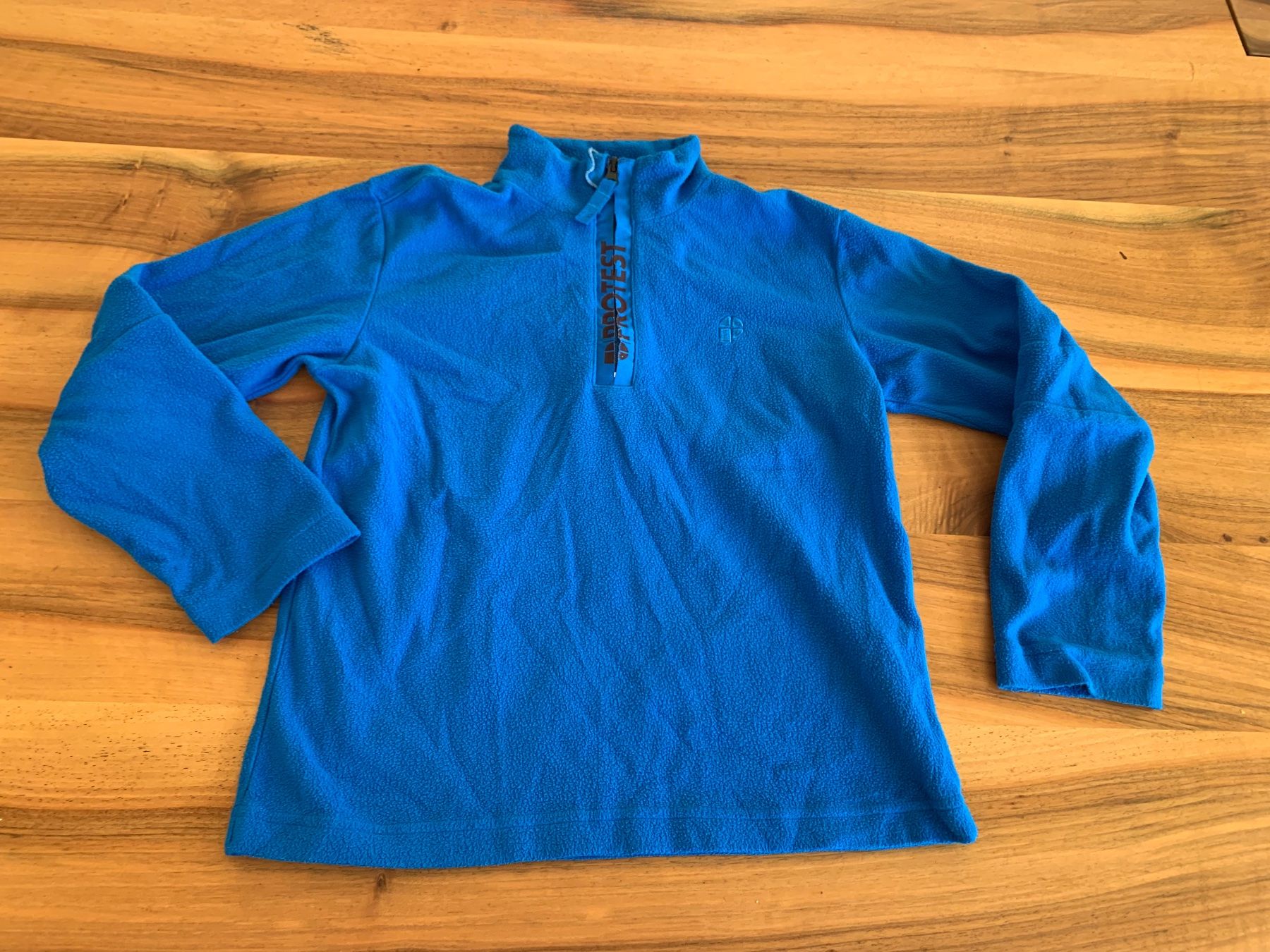 Protest Maglioni & Felpe: Warmer Protest Fleece Pullover, Gr. 128 Blau Ski/Snowboard – Usato da Meiringen venduto da Jwash