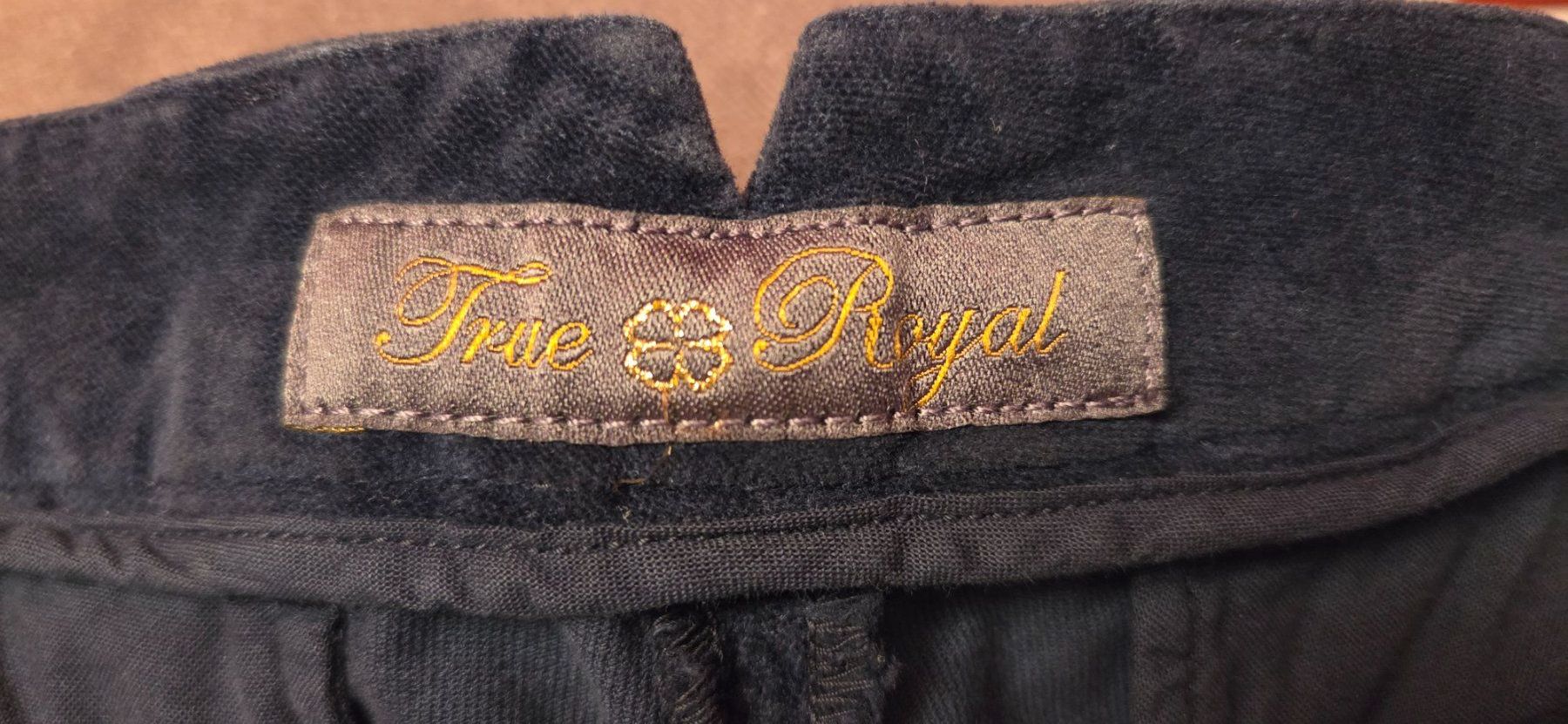 Pantaloni: Samt Hose TRUE ROYAL Gr.40 NEU – Nuovo e nell'imballaggio originale da Wettswil venduto da doe_x6nz 1