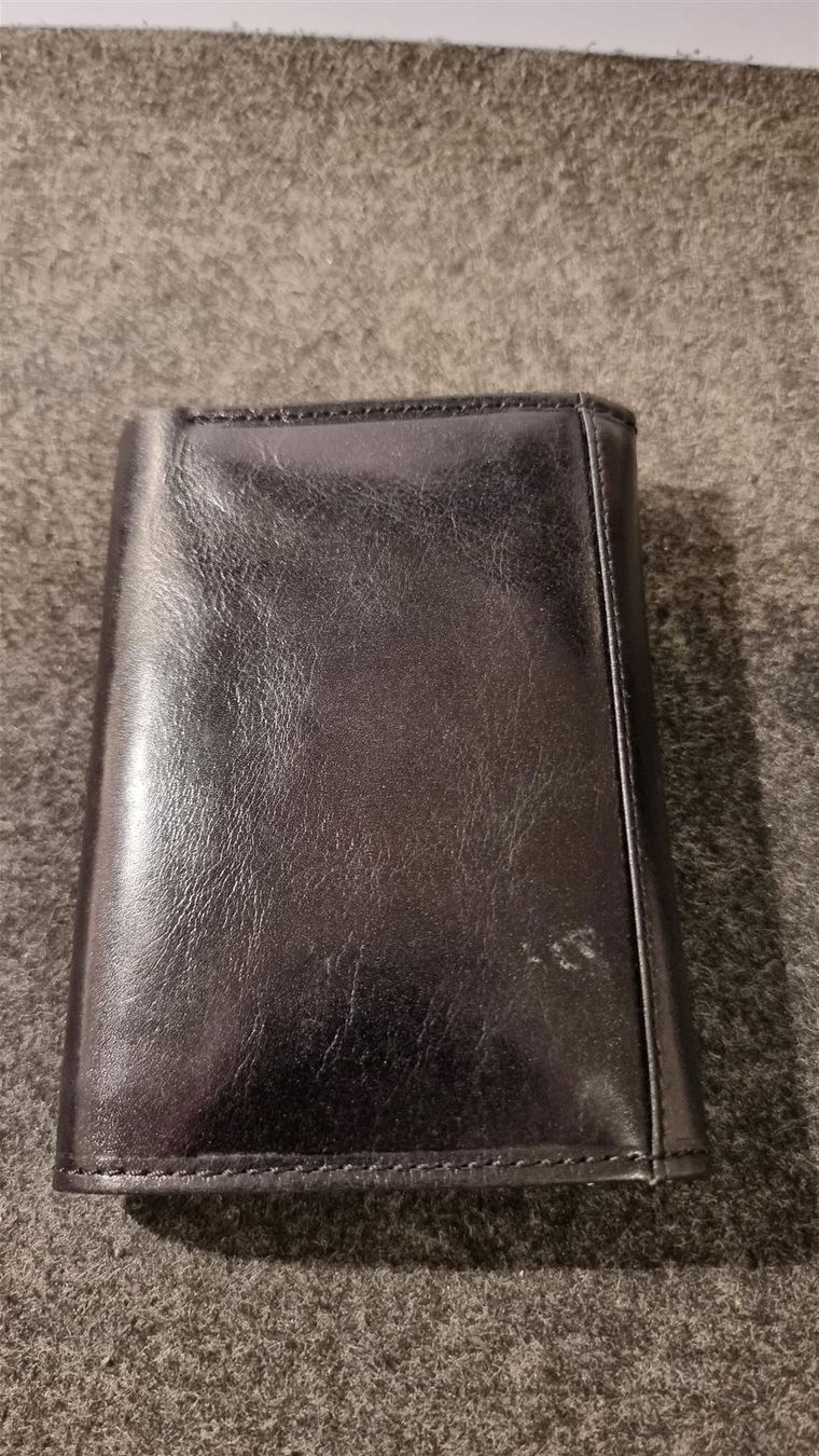Brieftaschen: Portemonnaie aus Leder schwarz – Neu (gemäss Beschreibung) aus Rebstein von James-Dean 1
