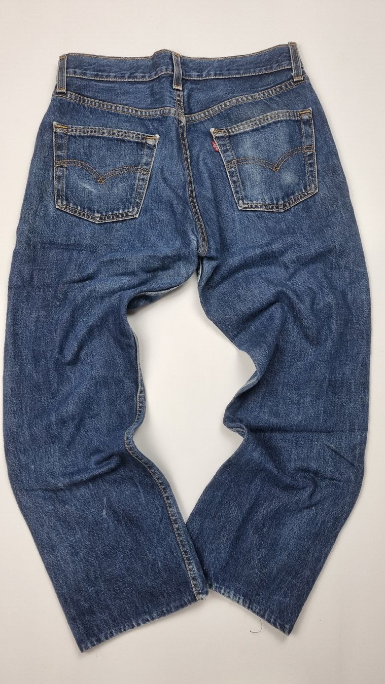 Levi's Jeans: Jean Levi's W36/L32 – Nuovo (secondo la descrizione) da Crans-Montana venduto da pea_k6bc 3