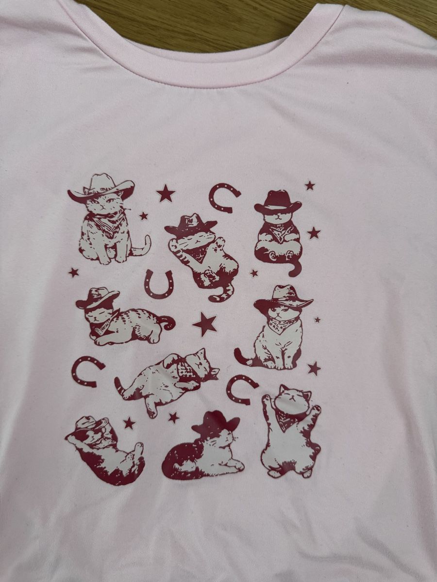 T-shirt: Damen T-Shirt rosa Grösse S  – Usato da Oberbüren venduto da dijbdn 2