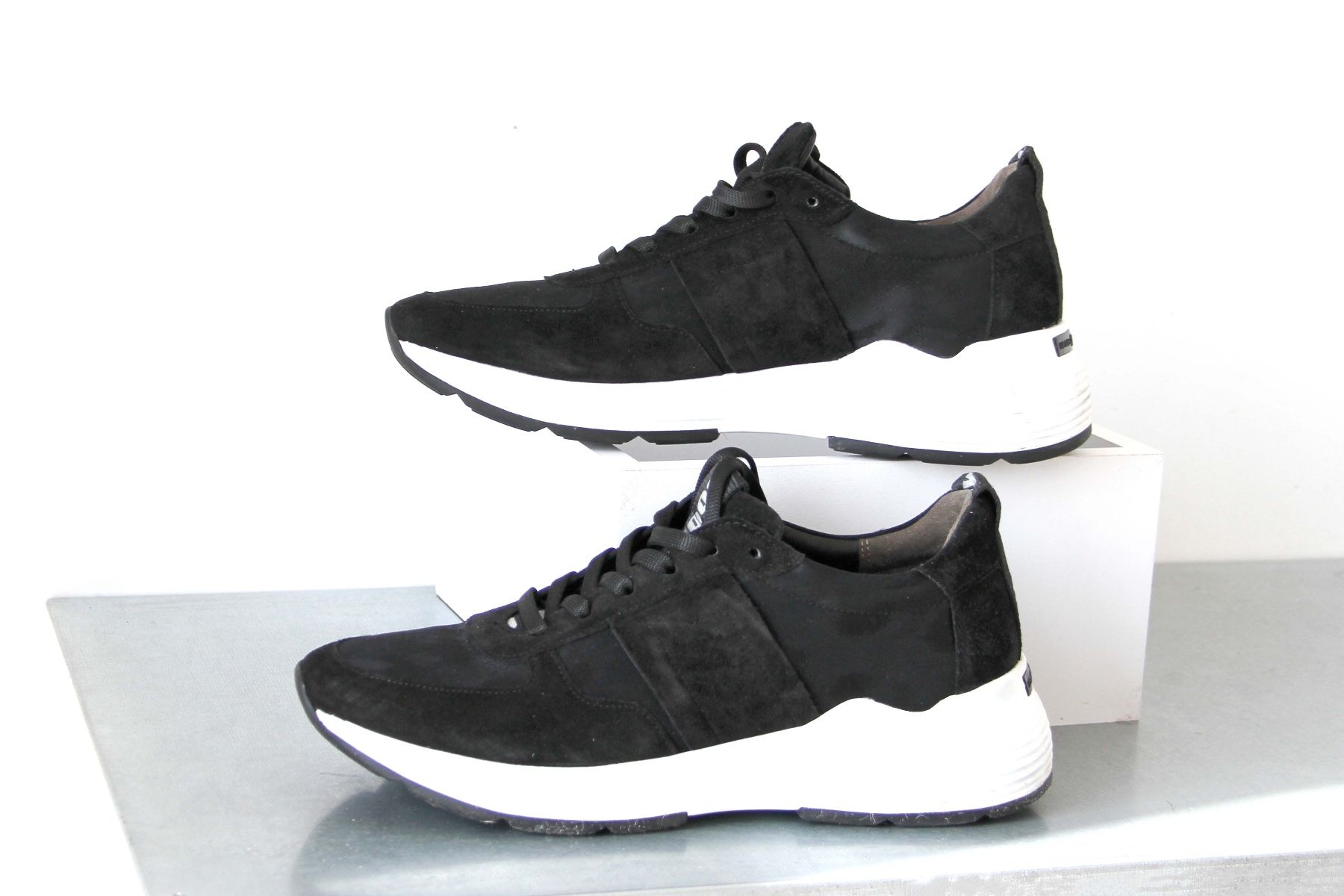 Scarpe da donna: Kennel und Schmenger, Schuhe / Sneacker Gr. 40 'Hit Runner' – Usato da Merlischachen venduto da sammlerstueck 1