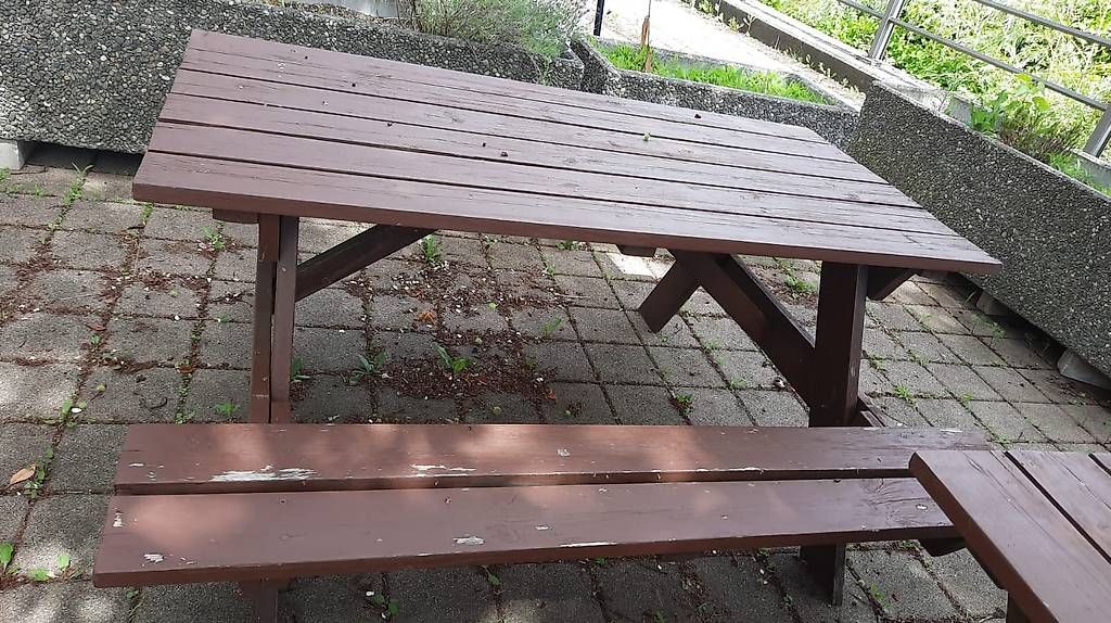 Tavoli:     Tisch-Bank-Kombination – Usato da Allschwil venduto da ker_r52x 1