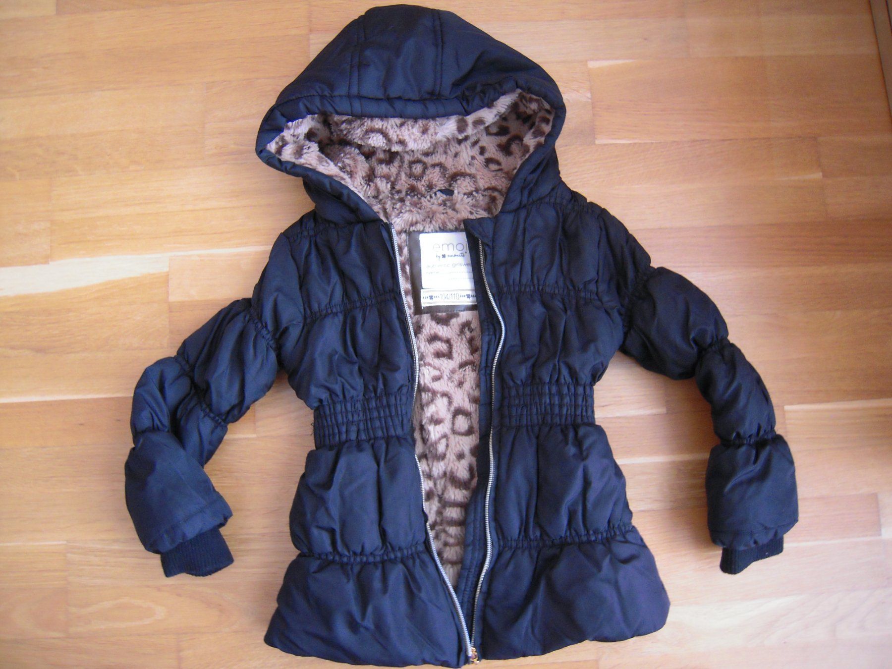 Giacche & Cappotti: Übergangsjacke / Winterjacke Gr 104 / 110 schwarz – Usato da Uzwil venduto da visions77