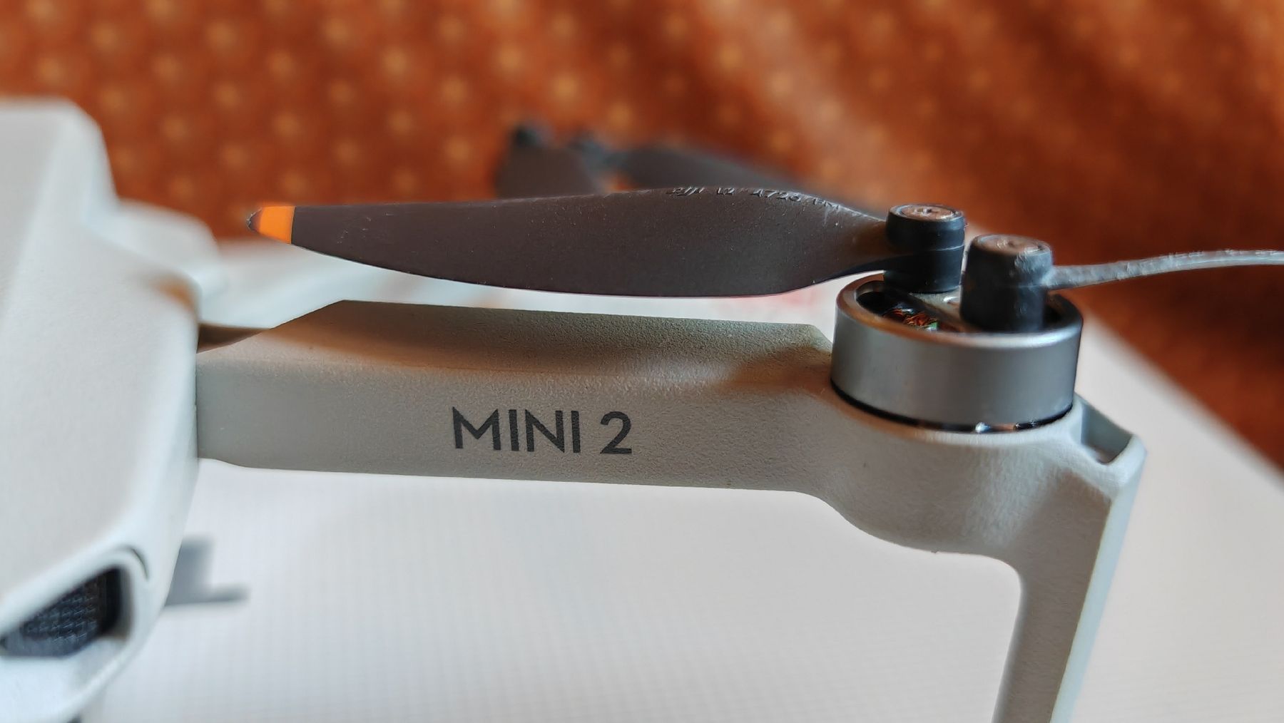 DJI Modellismo RC: DJI Mini 2 en fly more Combo avec 5 batteries.  – Usato da Saxon venduto da Menfinbon 2