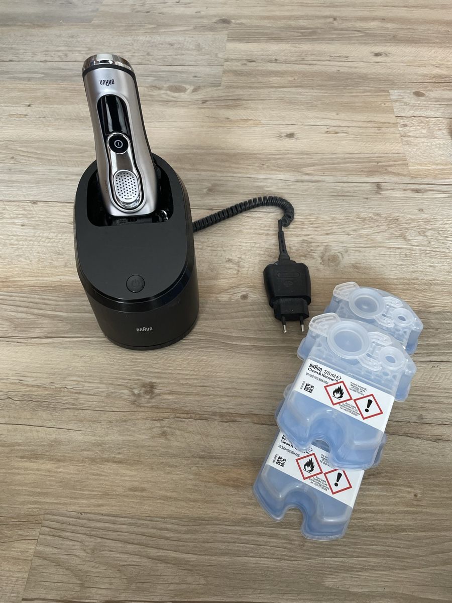 Braun Rasoi & Lamette da barba: Rasierer & Trimmer, Braun, Series 9 – Usato da Schwellbrunn venduto da N_adine-92