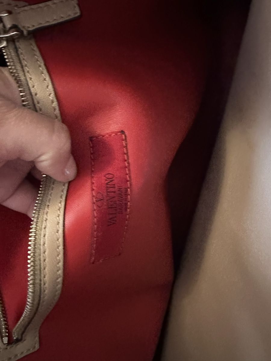 Valentino Taschen für Damen: Original Valentino Shopper – Gebraucht aus St. Gallen von Kosa97 4