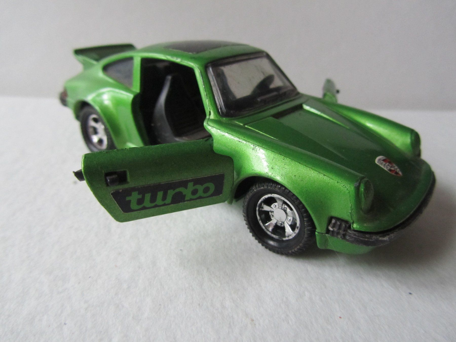 Matchbox Modellini d'auto: Porsche Turbo, Matchbox Super Kings – Usato da Weiningen ZH venduto da dietsch57 2