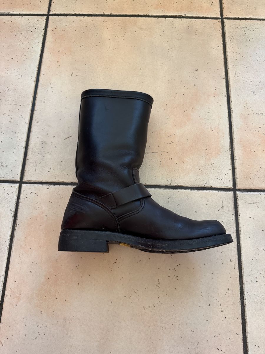 Chaussures hommes: Bottes Chippewa Engineer, cuir noir, taille 39.5 / 40 EU – D'occasion à Crissier par jdc_2knk 3