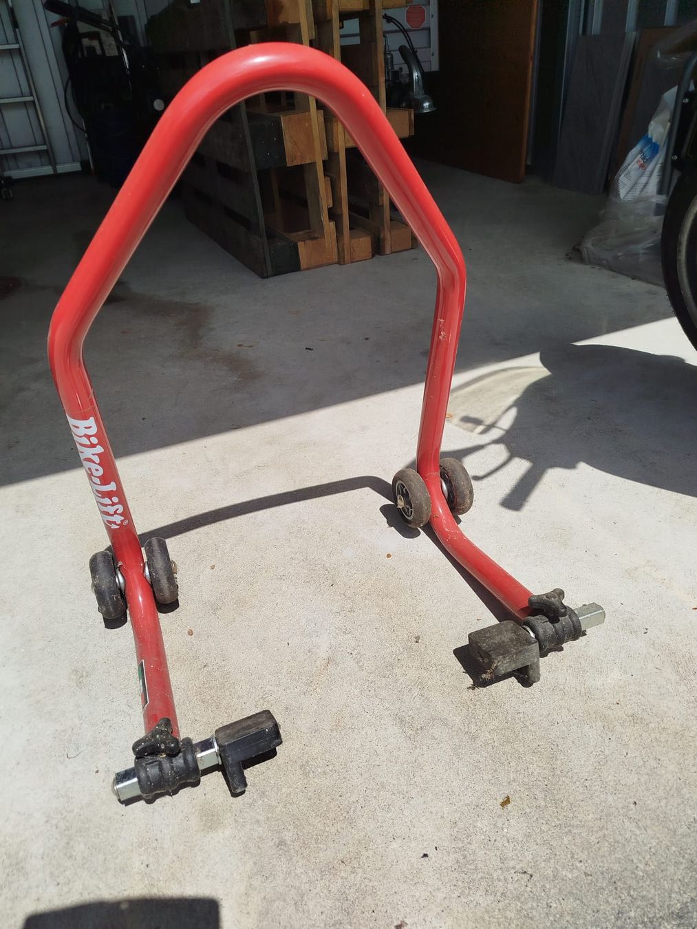 Piattaforme elevatrici: Bike Lift – Usato da Bleienbach venduto da Luna5077