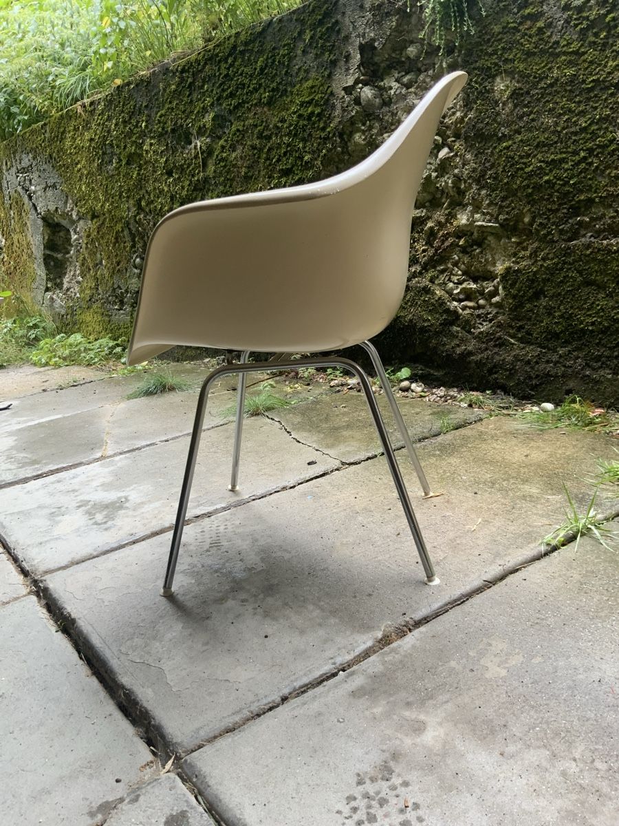 Vitra Chaises: Vitra Design Stuhl – D'occasion à Bern par fleschgordon 2