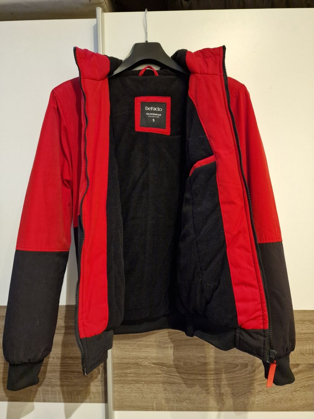 Vestes: Übergangsjacke/Winterjacke – D'occasion à Ersigen par ysy98 2