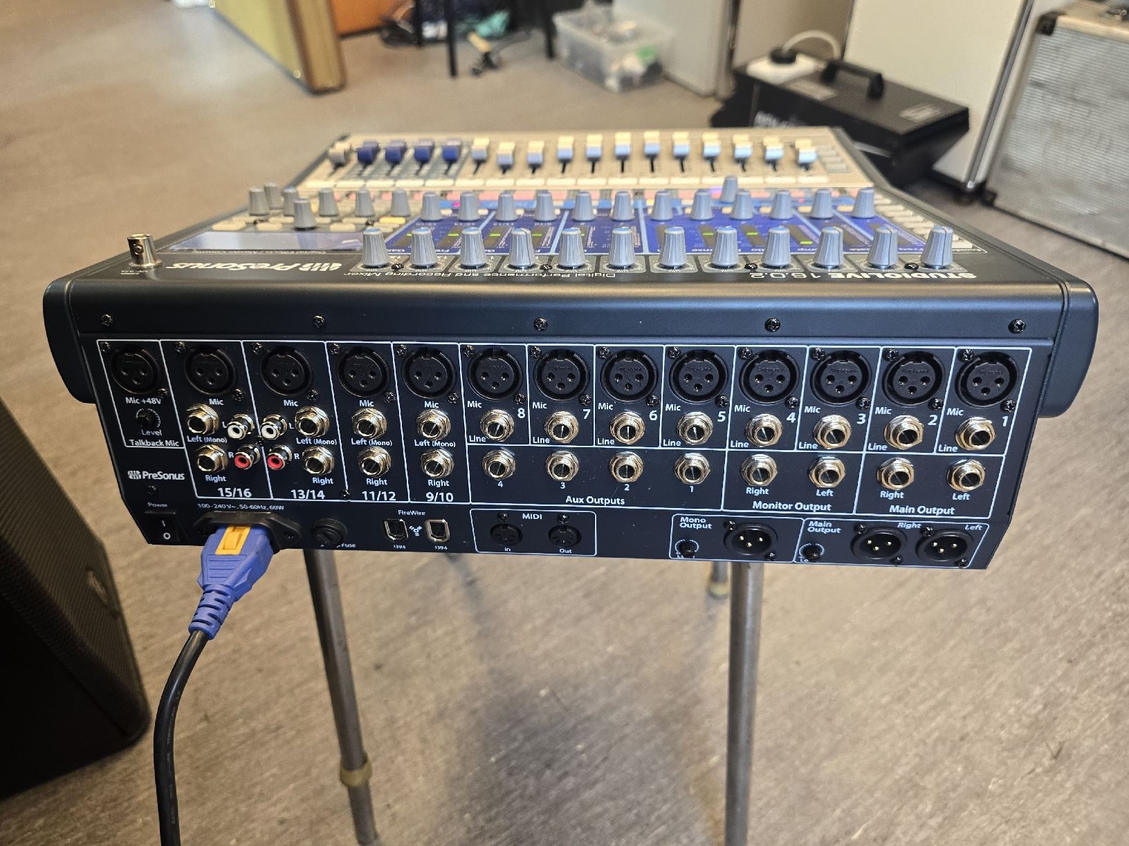 PreSonus Console di mixaggio: PreSonus StudioLive 16.0.2 FireWire Digital Mixer + Soft Bag – Usato da Zürich venduto da Roy-Events-Zurich 2
