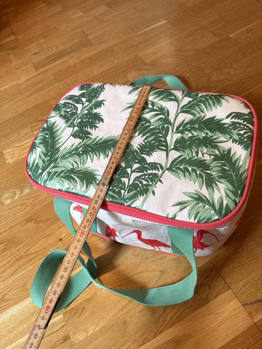 Ikea Frigoriferi & Refrigeratori: Kühltasche mit Flamingo & Palmenmuster – Usato da Ottikon venduto da Domito 3