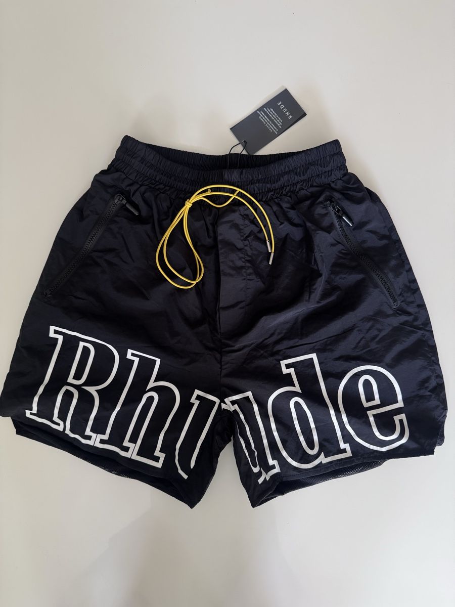 Rhude Pantaloni: Rhude shorts – Nuovo (secondo la descrizione) da Dübendorf venduto da ton_ht7s