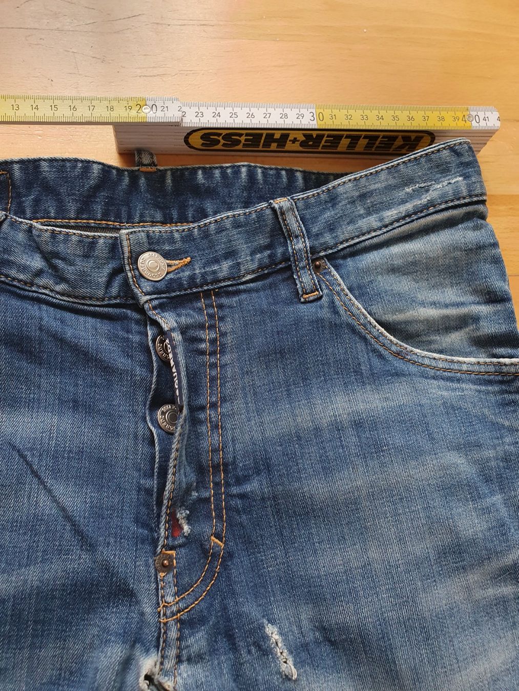 Dsquared2 Jeans: Dsquared2 Jeans blau Used-Look – Usato da Kloten venduto da Hektor44 1