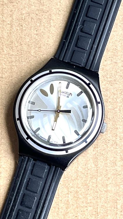 Swatch Montres: Coole Swatch Uhr – D'occasion à Grenchen par chththl