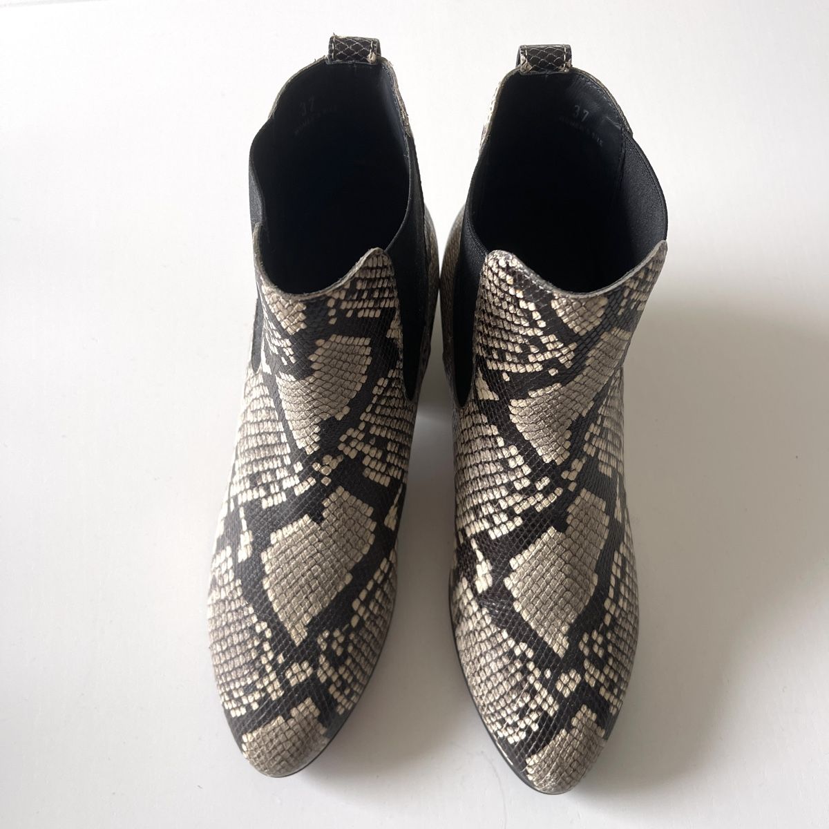Hogan Scarpe da donna: HOGAN Boots – Usato da Emmen venduto da Avviivva_Com2023 2
