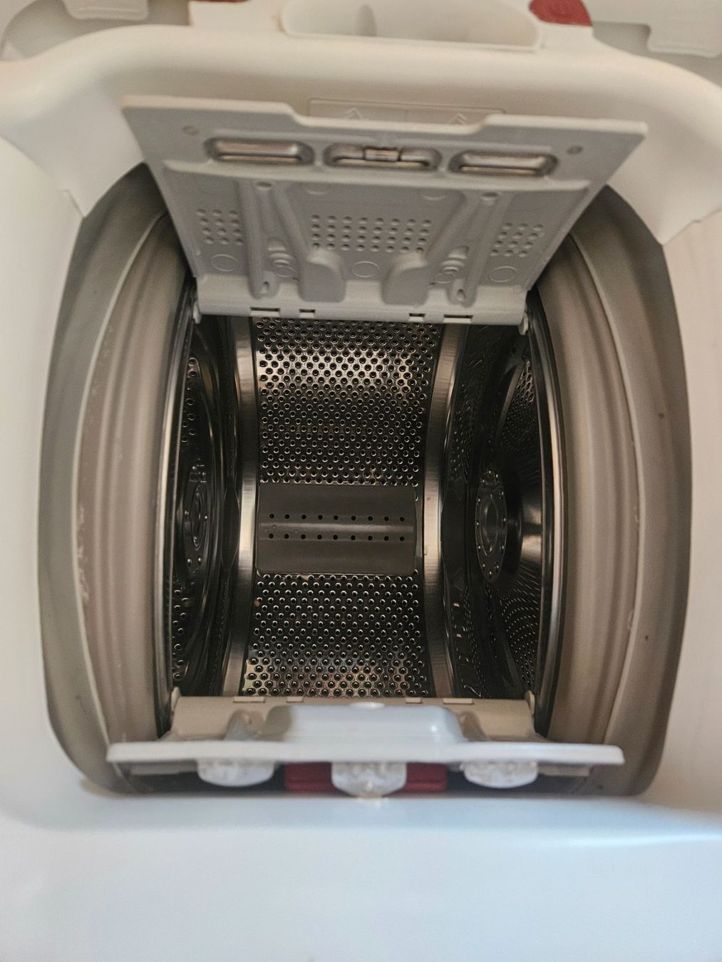 Electrolux Lavatrici: Waschmaschine Electrolux Toplader – Usato da Rüti ZH venduto da looren94 4