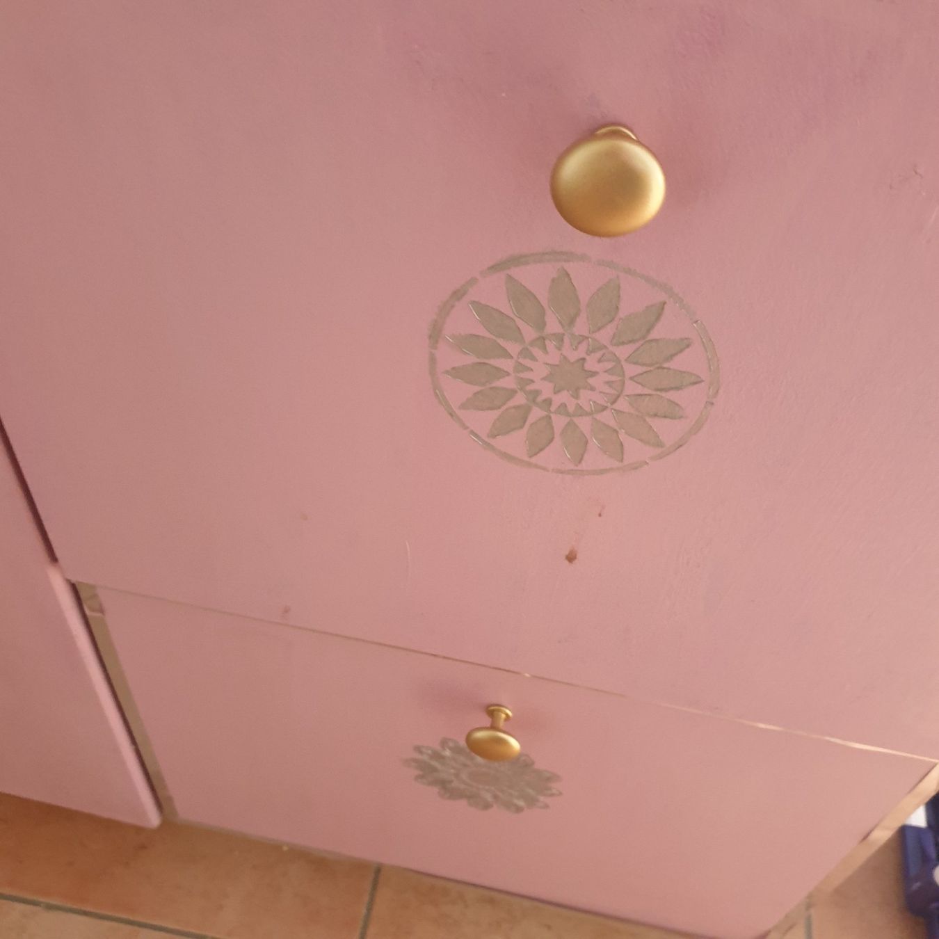 Schränke: Kleiderschrank – Gebraucht aus Zihlschlacht von Sun25 7