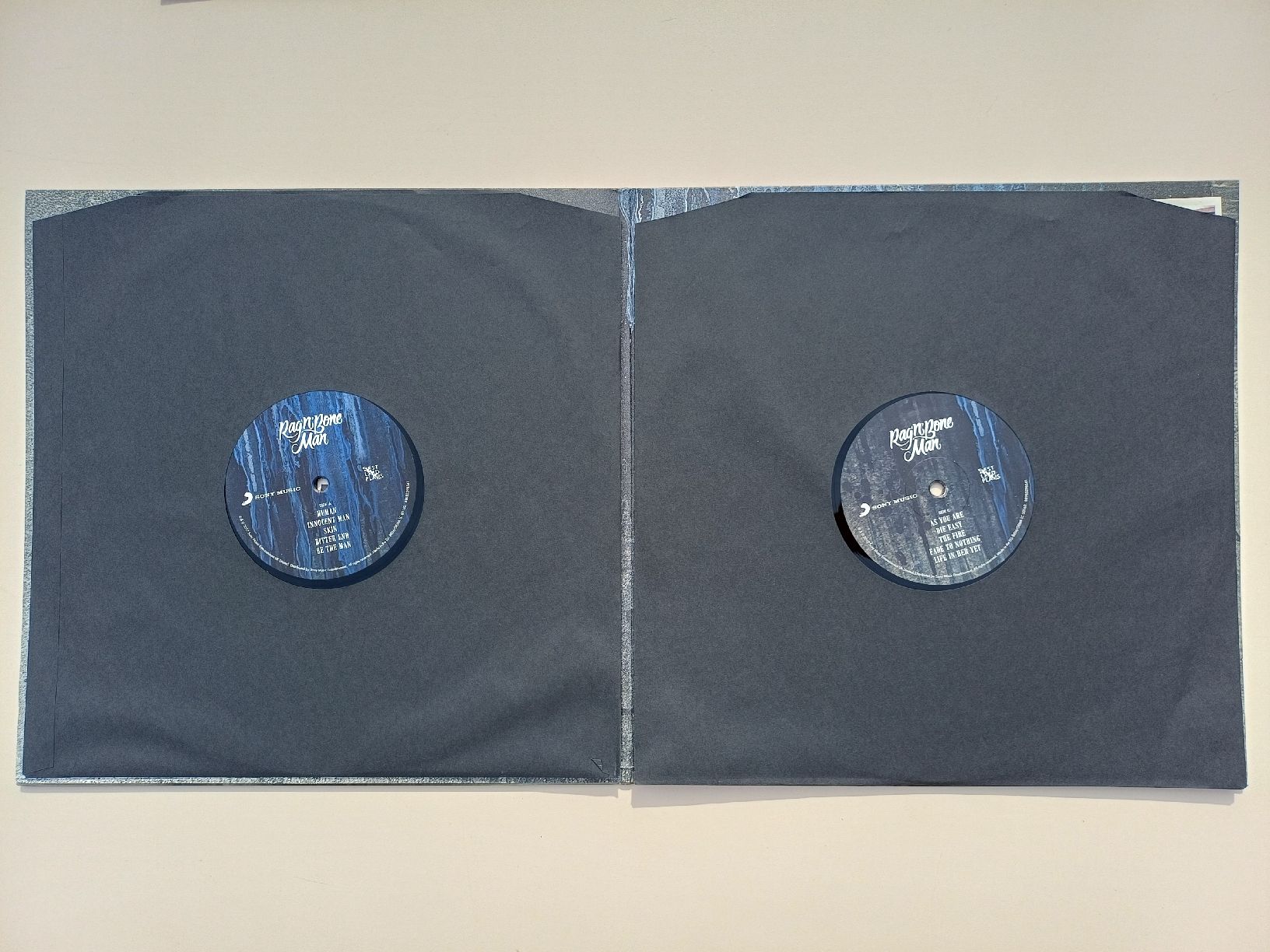 Vinyles: Rag'N'Bone Man "Human" LPx2 neufs – Neuf avec emballage d'origine à Begnins par Drastic-Sound 3