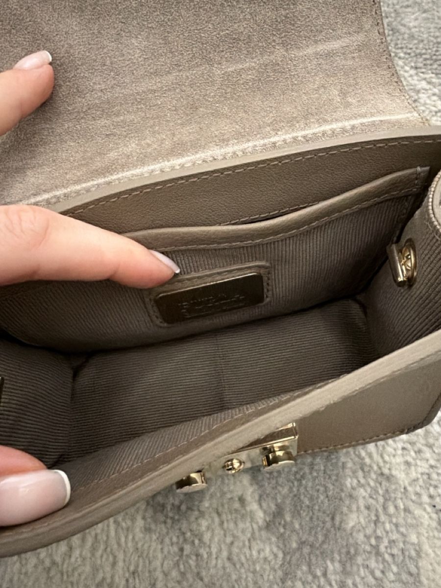 Furla Borse da donna: Sac à main beige FURLA – Nuovo (secondo la descrizione) da Chailly-Montreux venduto da 25._sv 1