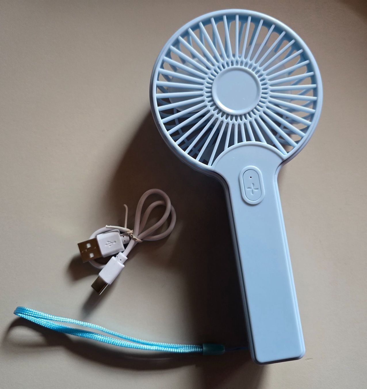Ventilatori: Tragbarer Handventilator – Nuovo e nell'imballaggio originale da Eggersriet venduto da Rotti44 1