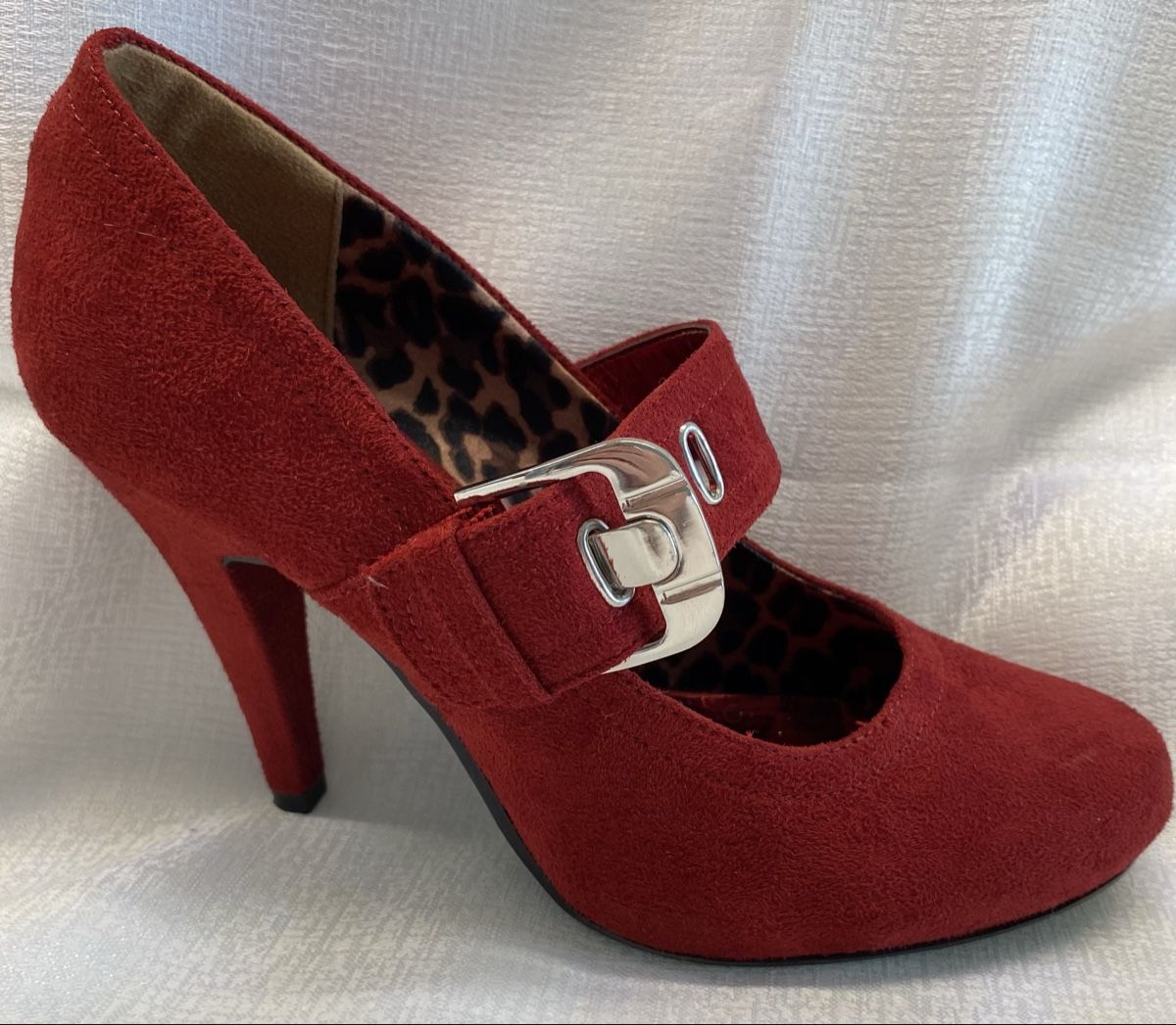 Graceland Chaussures femmes: Rote Mary Jane Pumps Grösse 38 – D'occasion à Hausen AG par corinne_g 1