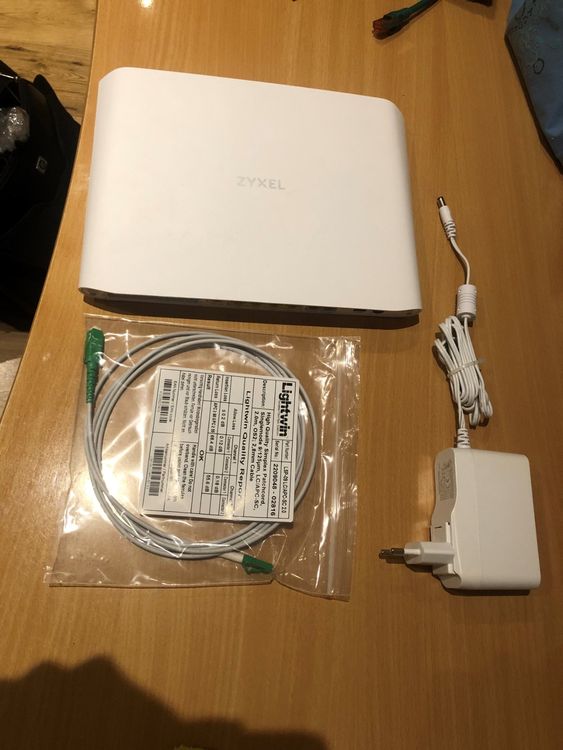 Zyxel AX7501-B0 10G WiFi 6 XGS-PON Fiber-Router, neuwertig (Gebraucht ...