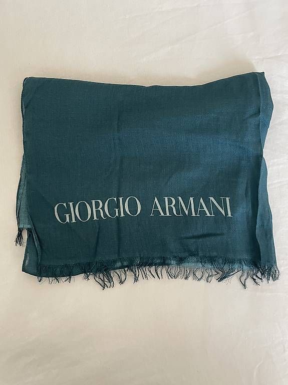 Foulards & écharpes: Giorgio Armani Logo Scarf / Stola – D'occasion à Ponte Tresa par coc_nnf5