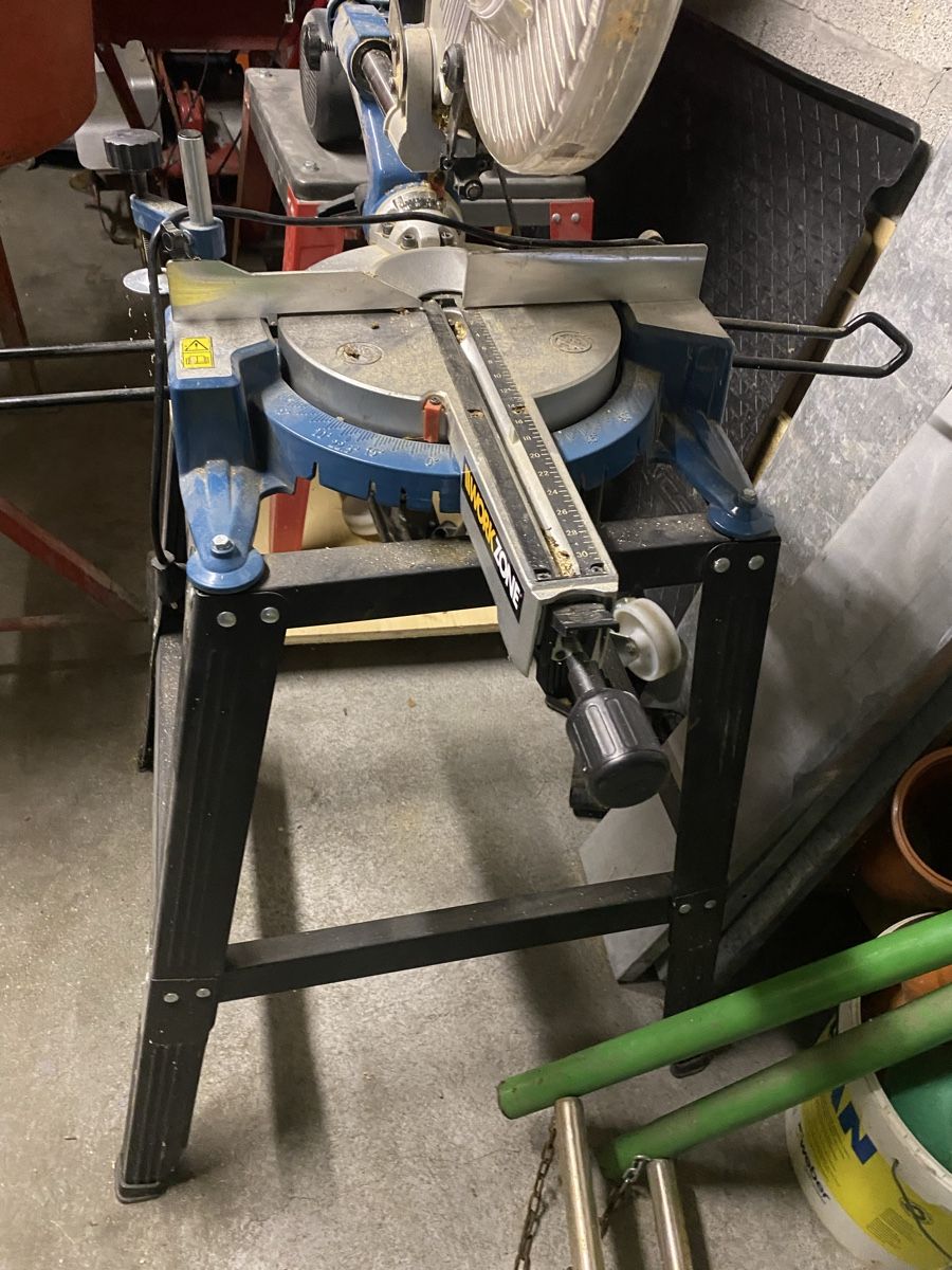 Sägen: Scié circulaire  – Gebraucht aus Reconvilier von kek2732