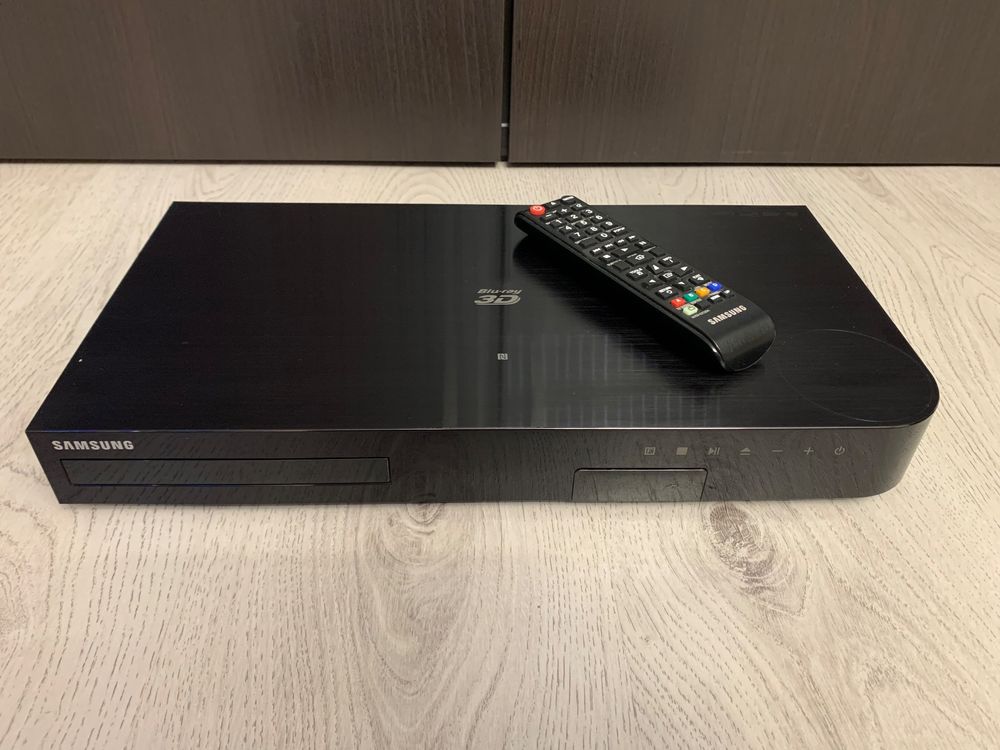 Samsung HTH5500W Home Cinema System mit Bluetooth Kaufen auf Ricardo