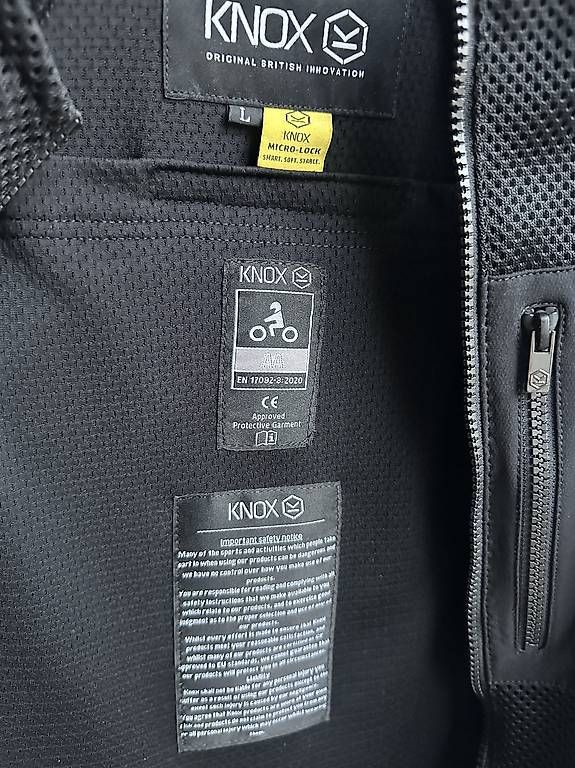 Protezioni & Imbottiture: KNOX Armored Base Layer mit Protektoren  Gr. L – Usato da Zürich venduto da AlexM85