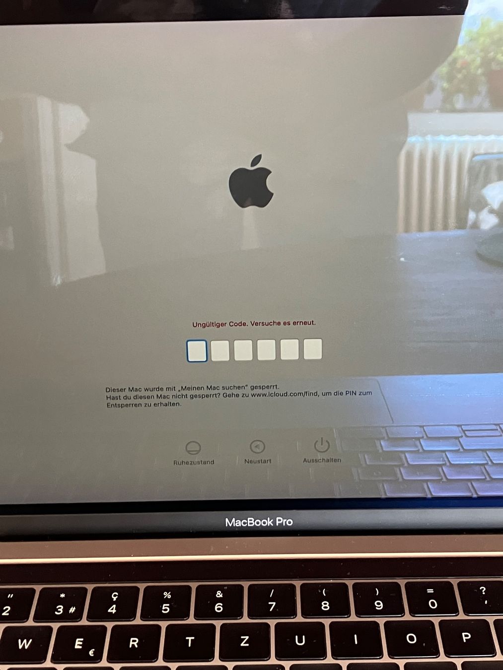 Apple Notebooks: MacBook Pro 2019 ICLOUD !! – Gebraucht aus Lausanne von mr.v 1