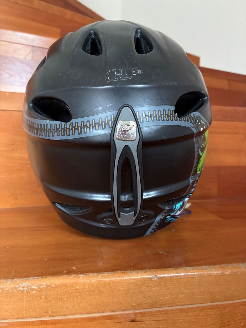 Caschi: GIRO KINDERSKIHELM Monster – Usato da Zürich venduto da timsinde 1