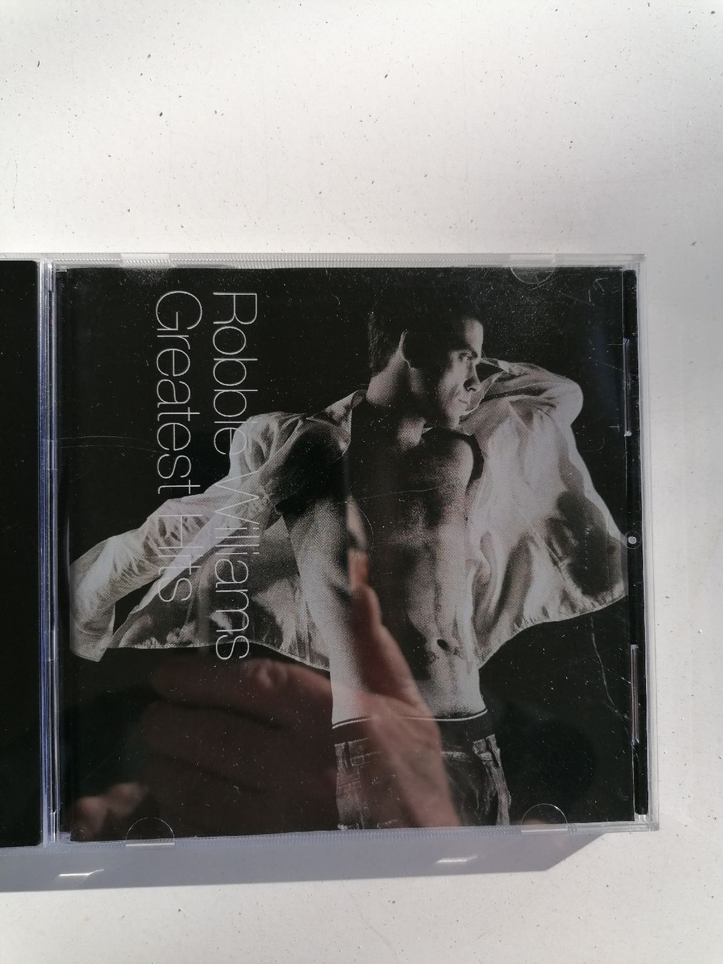CD: Robbie Williams Greatest Hits CD – Usato da Pfäffikon ZH venduto da xxmopsxx