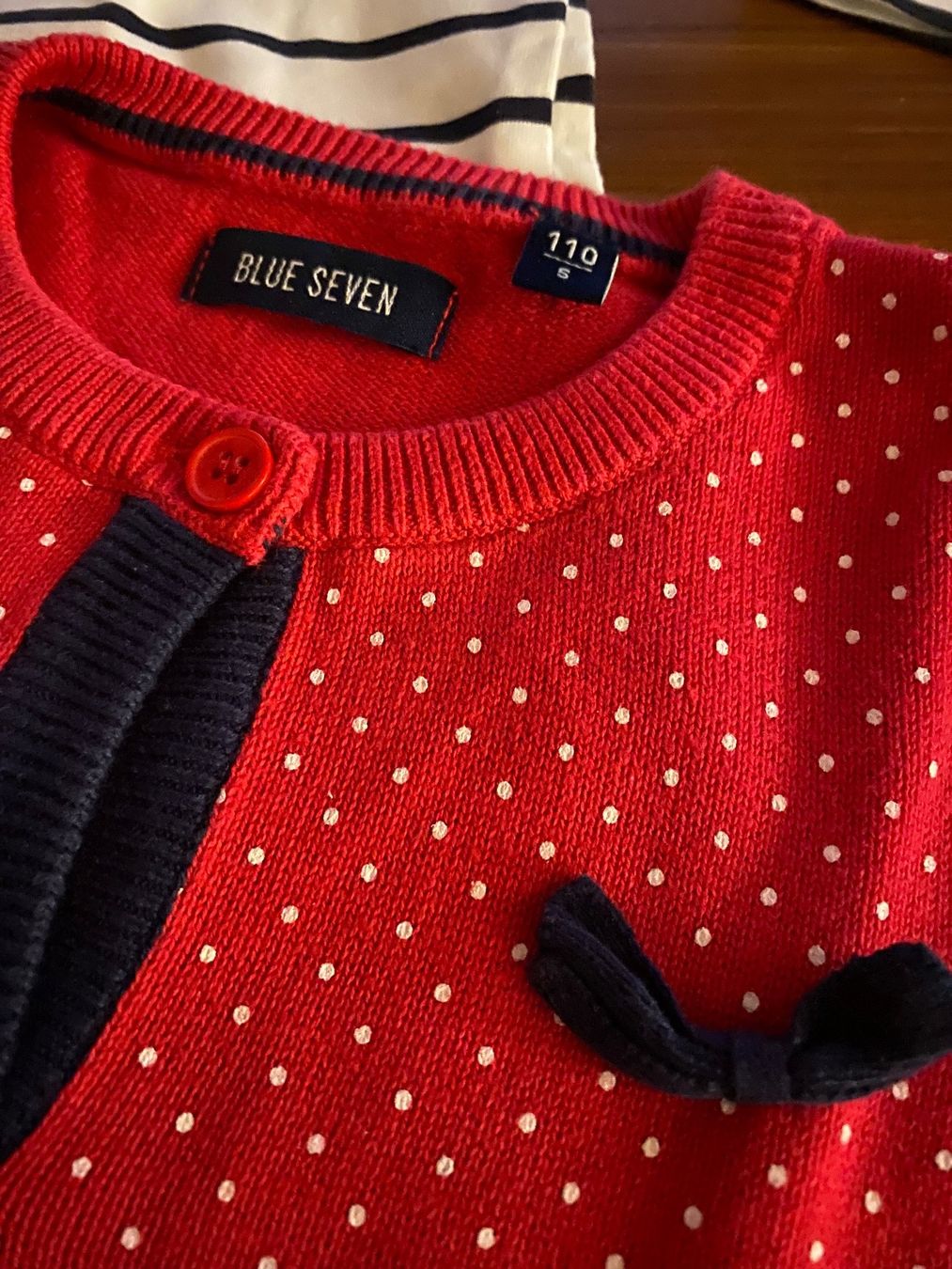 Lotti & Set di vestiti: Kleiderpaket für Mädchen - Größe 110 – Usato da Urdorf venduto da Bets4 3