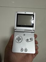 Nintendo Game Boy Advance SP Silber mit Donkey Kong Country