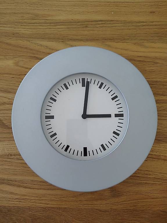 Stand- & Wanduhren: Ikea Wanduhr – Gebraucht aus Hirzel von mak_9tmr
