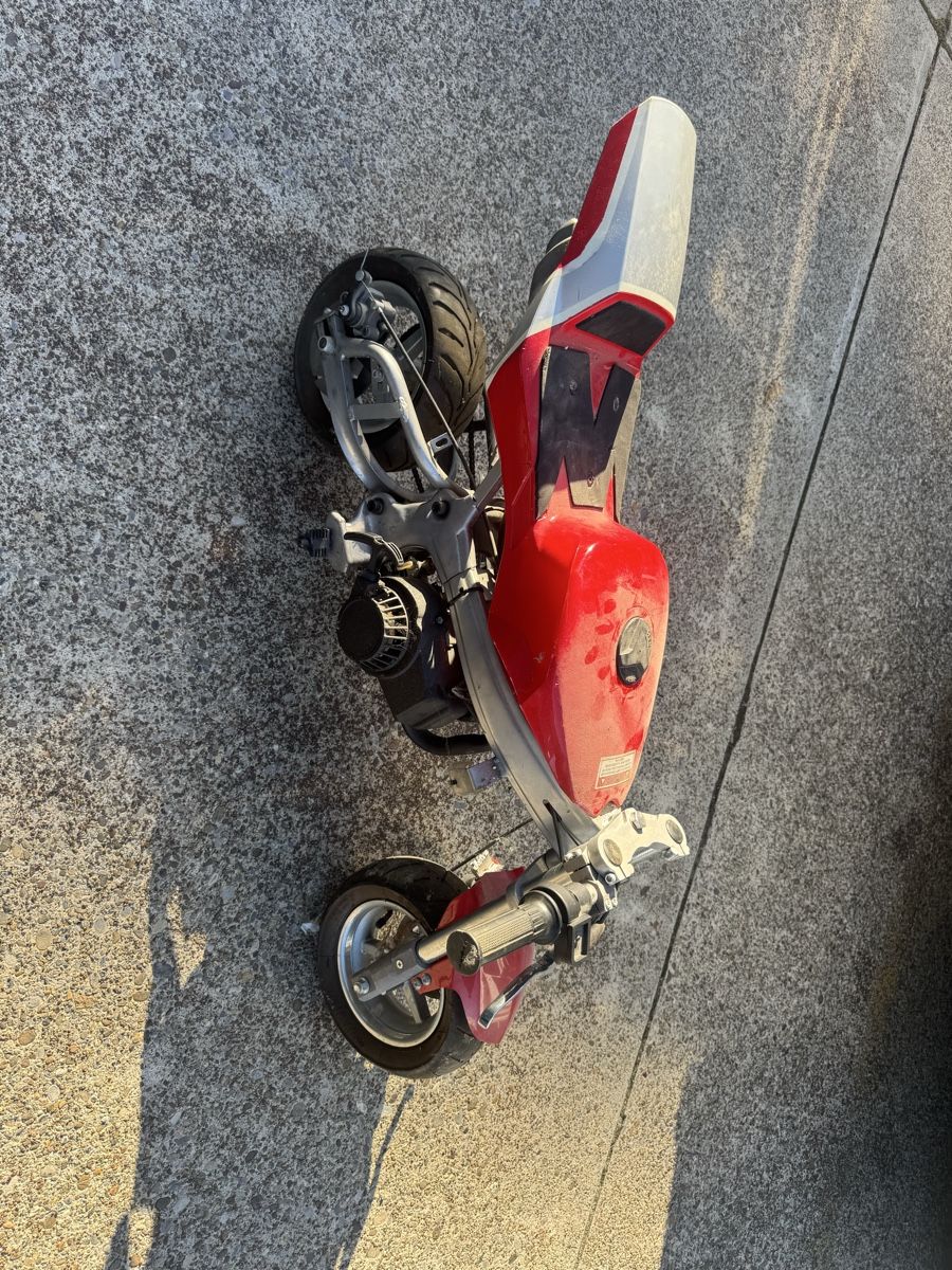 Mini Bikes: Keine Motorrad  – Defekt aus Winterthur von sa78 1