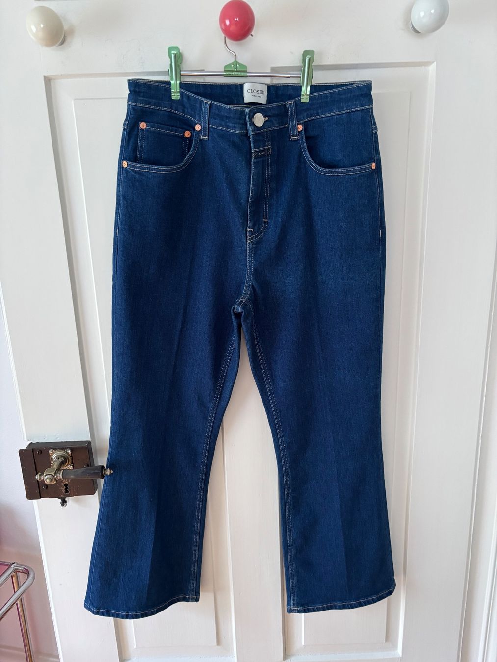 Closed Jeans: Closed Jeans 31=40-42, elastisch,  neu,Np:280.- – Nuovo (secondo la descrizione) da St.Gallen venduto da shiwi12 9