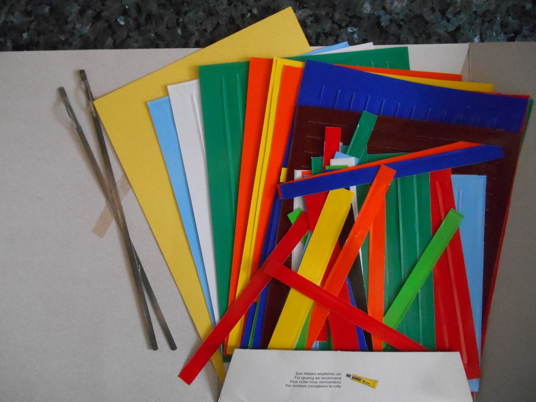 Kits de loisir créatif: Flechtblätter mit Flechtnadel – D'occasion à Nussbaumen AG par MollyBI-20 1