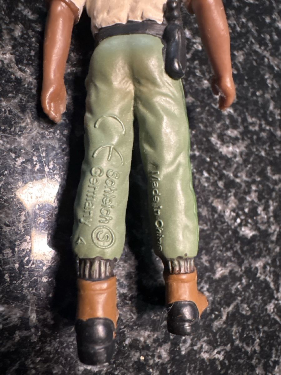 Schleich Giocattoli: Schleich Safari Man – Usato da Fribourg venduto da bappenzell 1