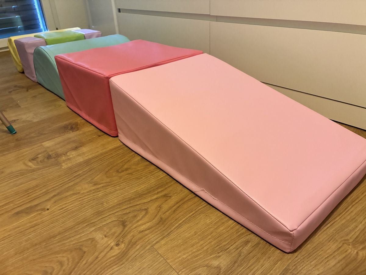 Tappetini fitness: Set Kletterbausteine Kinder Spielpolster Softbausteine – Usato da Schenkon venduto da tplot 1