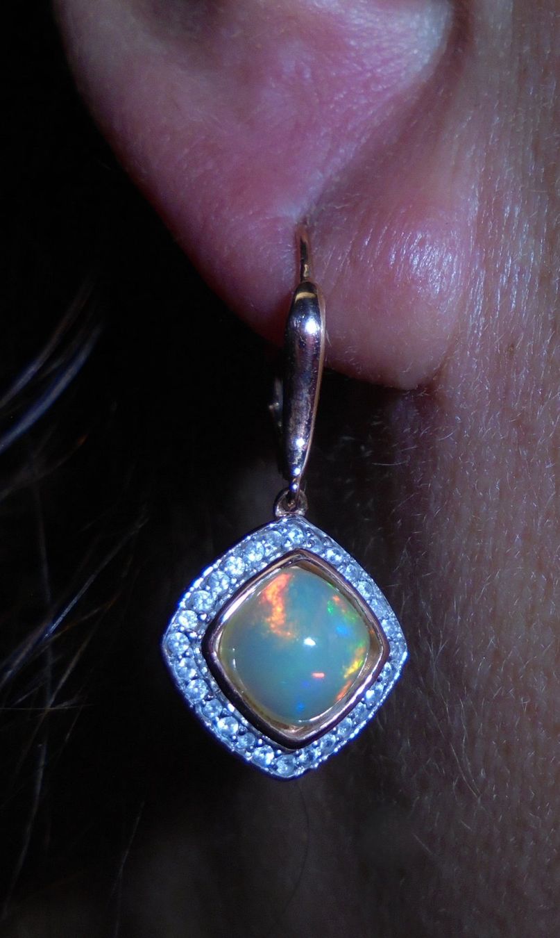Boucles d'oreille: Echtschmuck: Goldohrringe mit Welo-Opal – Neuf (Voir description) à Zuchwil par maumauchi 9
