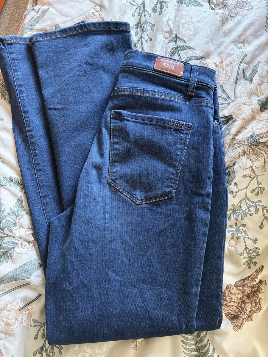 Brax Jeans: Brax Damenjeans – Usato da Basel venduto da Brunner.T