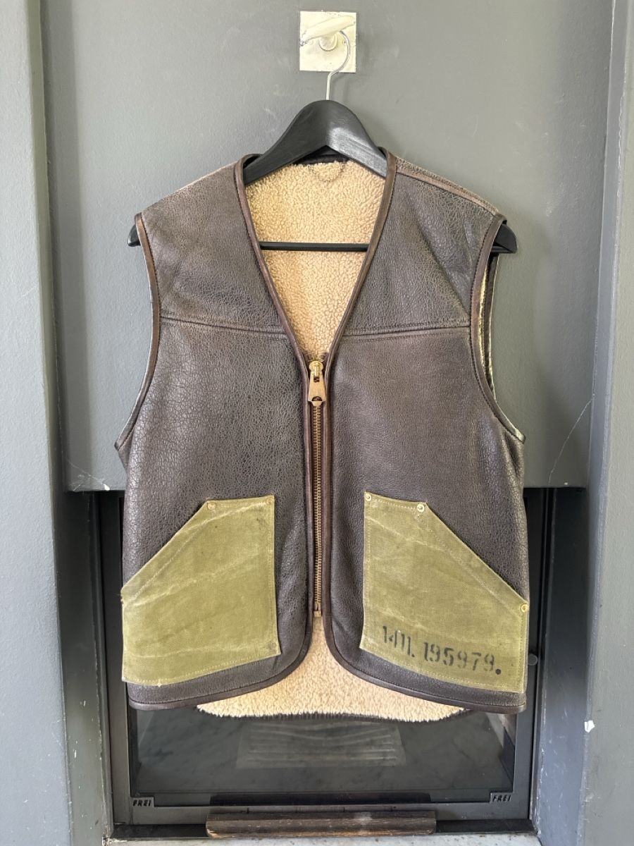 Gilet & Giacche: Thedileather B3 Bombervest – Usato da Winden venduto da Vintage1977